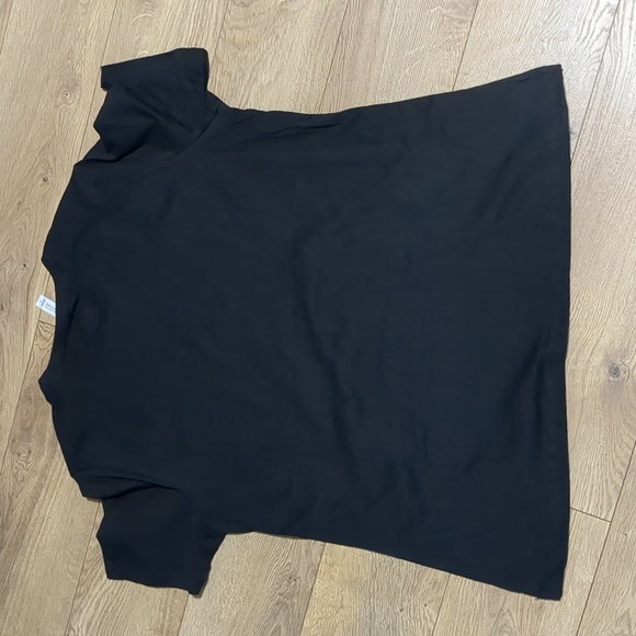 Namor Imperius Rex Essential T-Shirt women's size XL - Picture 4 of 9